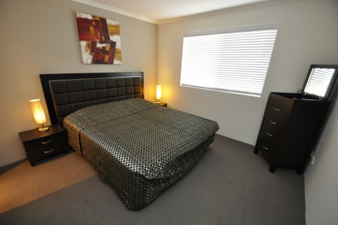 北赖德两卧室公寓（37CULL）(North Ryde Self Contained 2 Bed Apartment (37Cull))