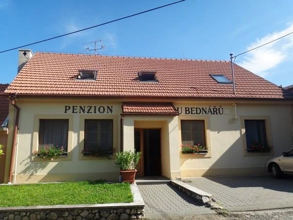 佩西恩优贝纳汝酒店(Penzion u Bednářů)