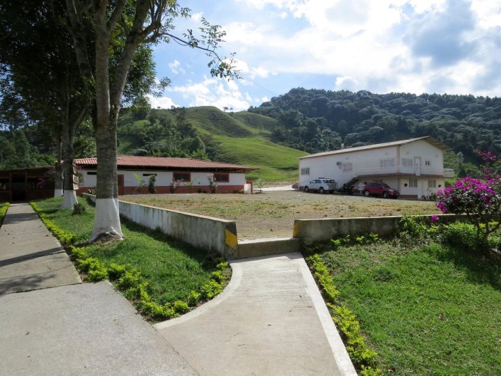 Finca Recreacional Marcelandia