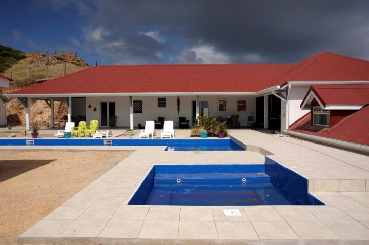 Grande Villa Avec Piscine et Jacuzzi