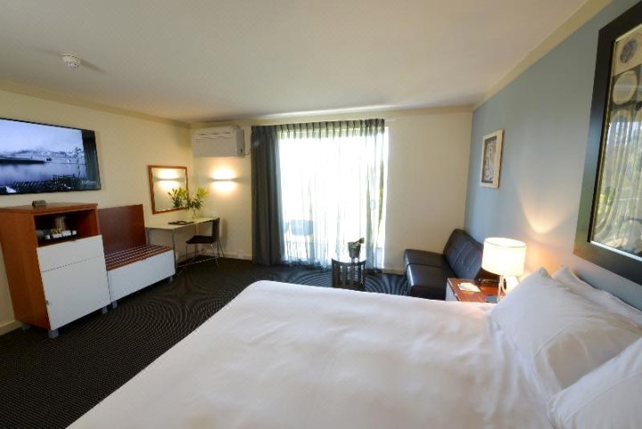 珀斯苏利文酒店(Sullivans Hotel Perth)