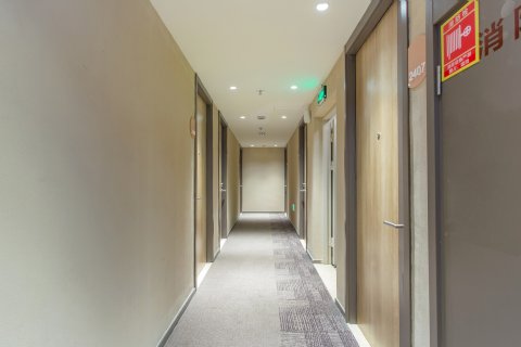 如家酒店·neo(杭州河坊街江城路地铁站店)