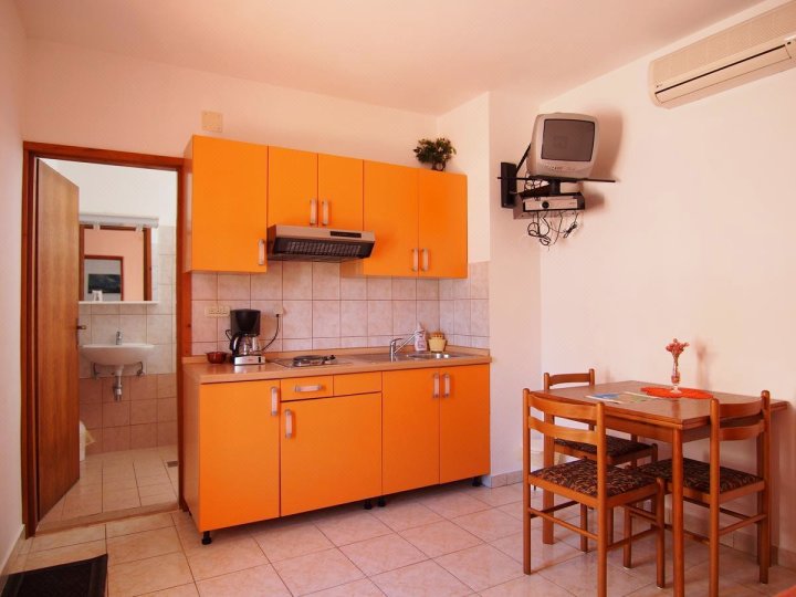 Apartments Viskovic