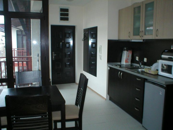 Simeon Apartment