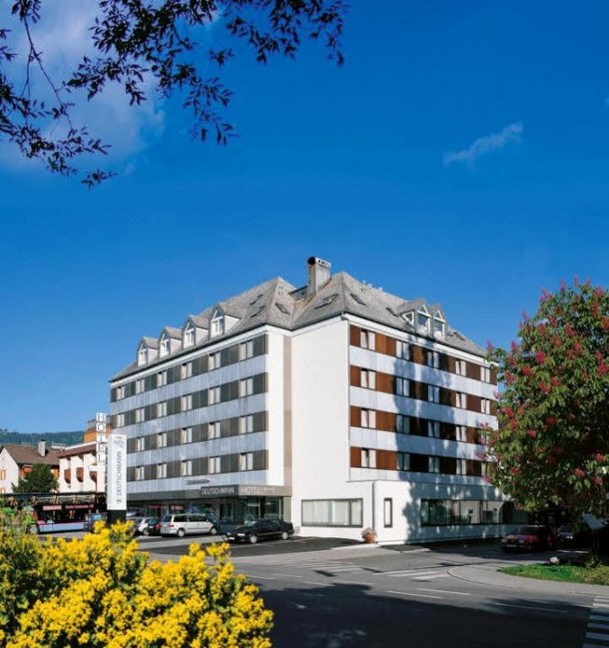 德国国家4号酒店(4-Länder-Hotel Deutschmann)