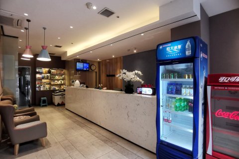 如家酒店(济南泉城路趵突泉店)