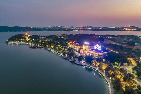 岳阳阿波罗御庭酒店