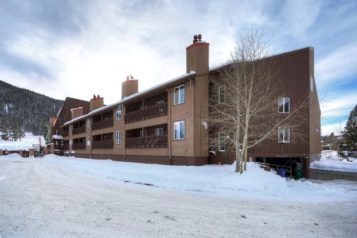 Stunning New Copper Condo