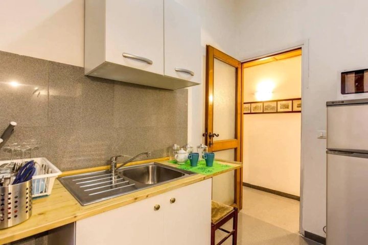 Apartment with 3 Bedrooms in Roma, with Wifi