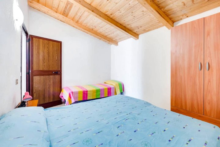 皮肖塔 1 居出租公寓 - 附设备完善阳台 - 近海滩(Apartment with One Bedroom in Pisciotta, with Furnished Terrace - Near the Beach)