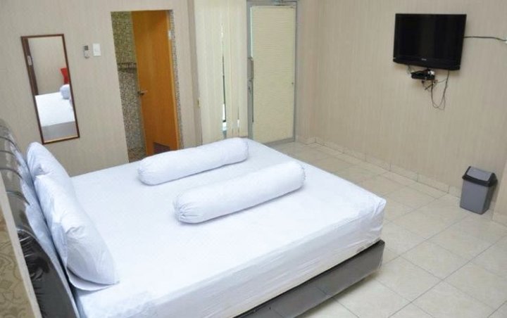 Lingga Inn Penginapan Keluarga