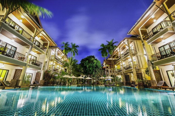 普吉岛那瓦特度假酒店(Navatara Phuket Resort)