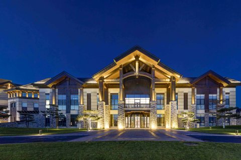 哈尔滨枫叶小镇温泉度假酒店