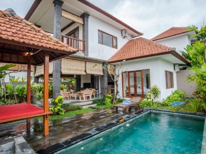 巴厘岛伊莱文别墅(Villa Eleven Bali)