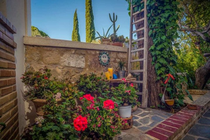 Villa Gioia - Secret gem with private garden