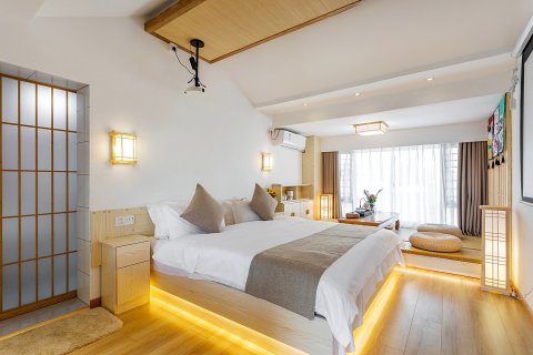 大理桃源临海月客栈