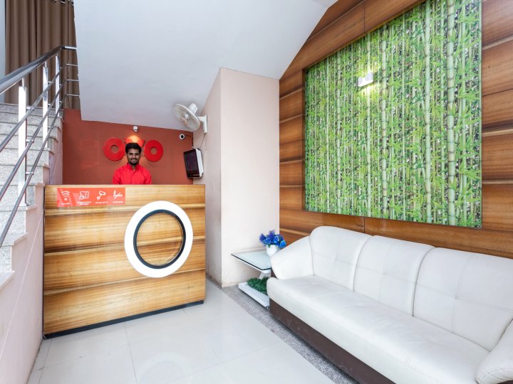 OYO 75453 Dream Stay Residency