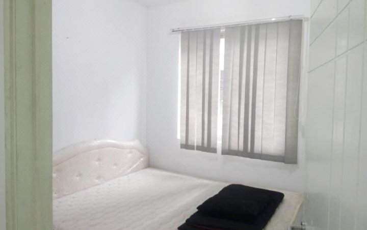 1 Bedroom at East Coast Apartment by Rava Home
