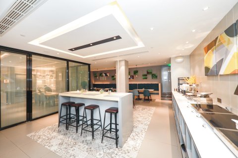 宜必思尚品酒店(长沙火车站地铁站店)