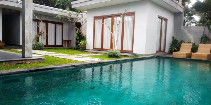 乌布昂基拉别墅(Anggira Villa Ubud)