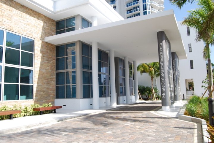 迈阿密海滩蒙特卡洛大使公寓(Monte Carlo by Miami Ambassadors)