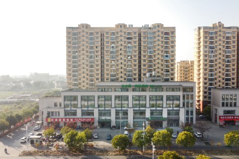 宜必思尚品酒店(泰州济川东路文化创意产业园区店)