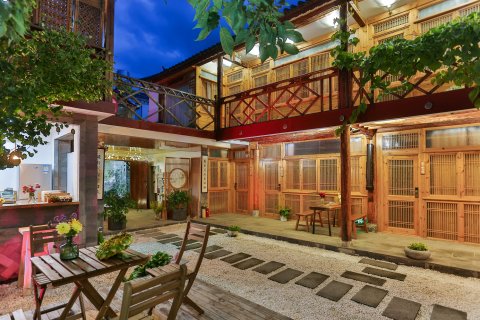 大理静享.如水荷院