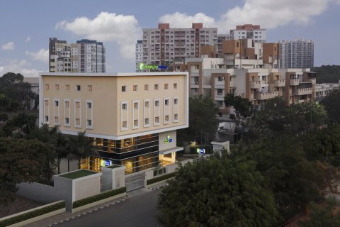 浦那宾布里智选假日酒店 - IHG 酒店(Holiday Inn Express Pune Pimpri, an IHG Hotel)