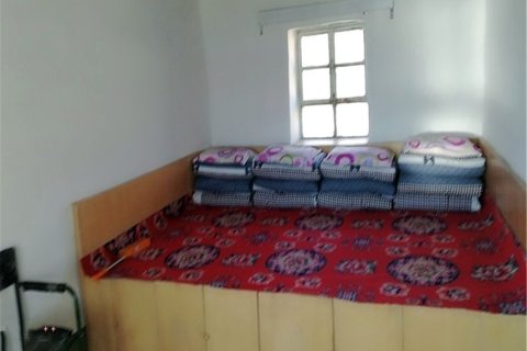 塔城建华玫瑰庄园公寓