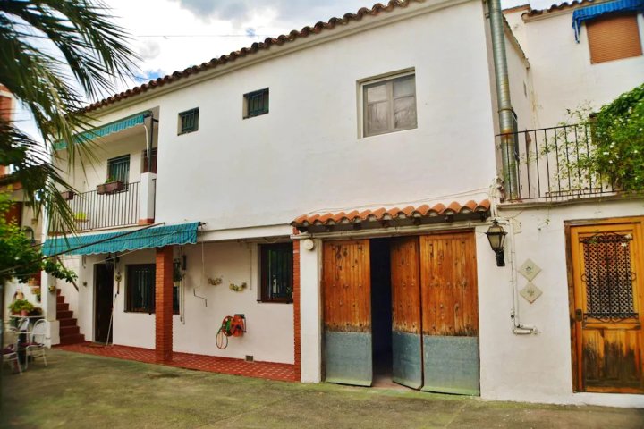 House with 5 Bedrooms in Altura, with Wifi