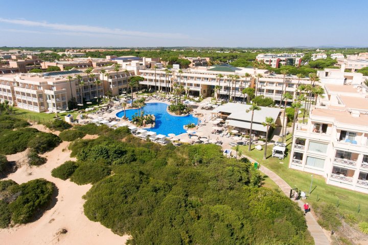 拉巴洛萨海滩宫殿希伯泰酒店(Hipotels Playa La Barrosa)