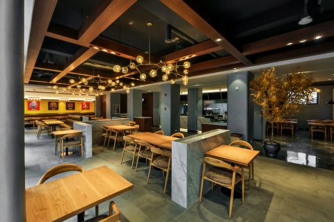 兰州戴斯酒店(东方红广场地铁站万象城店)