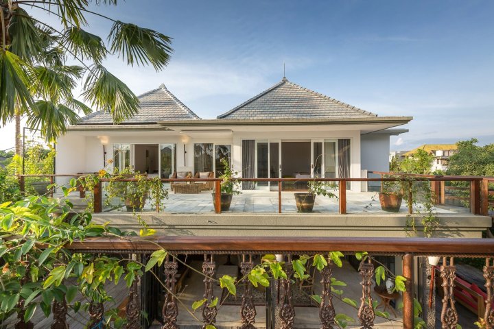 巴厘岛杰丹纳吉萨别墅(Jadine Bali Villa by Nagisa Bali)