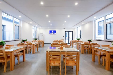 如家驿禾-居易快捷酒店(唐山迁西县凤凰东街店)