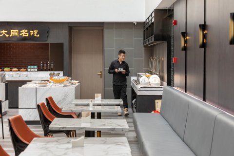 大同东信广场亚朵酒店