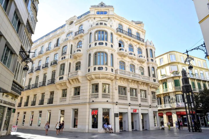 温馨马拉加阁楼玛拉古伊斯酒店(Homely Málaga Ático "La Malaguese")