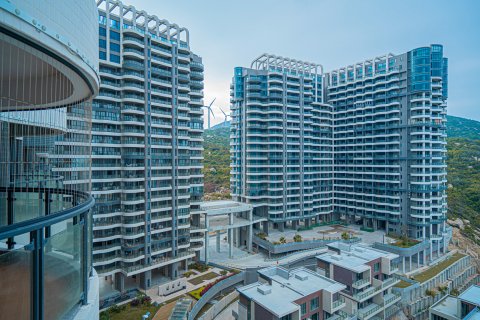 半岛假日酒店(半岛逸景花园店)