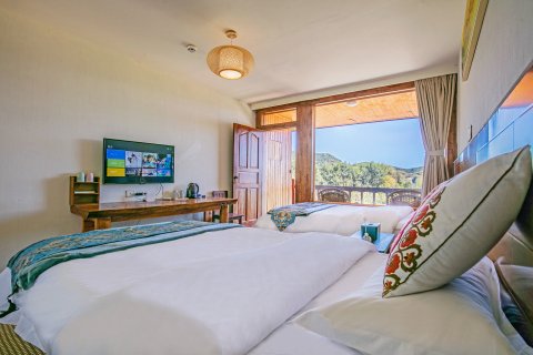 泸沽湖陌上花开湖景客栈