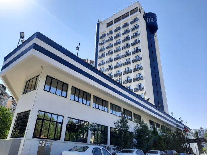 迪亚巴克尔广场酒店(Plaza Hotel Diyarbakir)