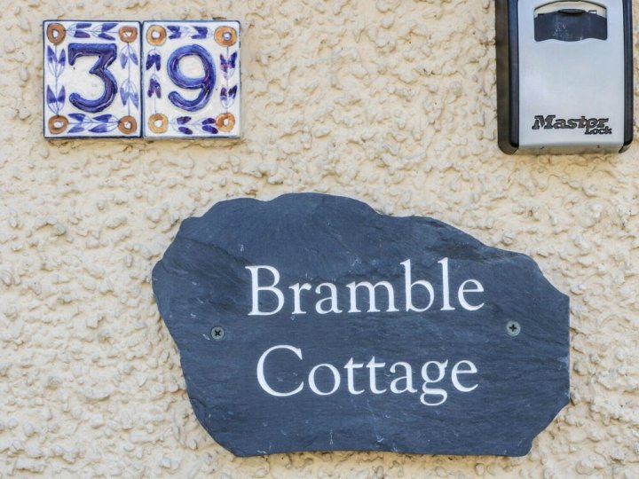 荆棘小屋酒店(Bramble Cottage)