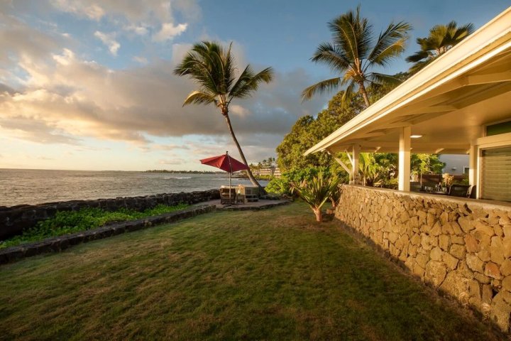 雷艾温霍尼海滩哈乐大岛屿酒店(Honl's Beach Hale (Big Island) by RedAwning)