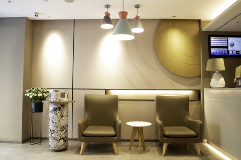 如家·neo(南京新街口大行宫地铁站文昌巷店)