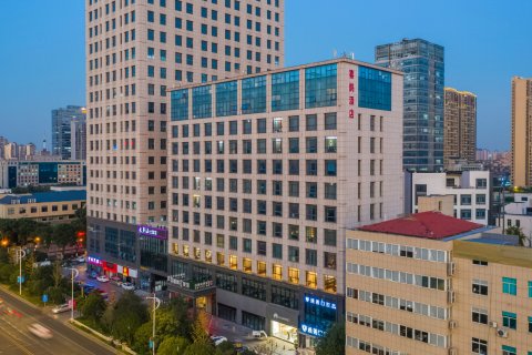 喜鹊酒店(无锡柏庄地铁站店)