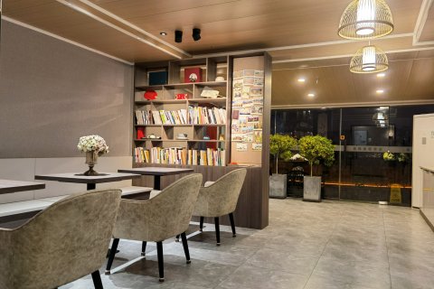 美程度假酒店(南京夫子庙秦淮河畔店)