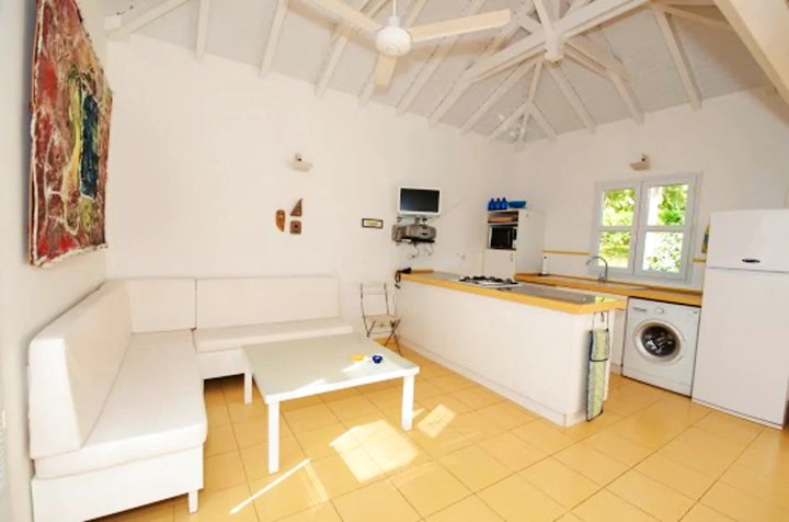 Villa with 3 Bedrooms in Saint-françois, with Private Pool, Enclosed Garden and Wifi