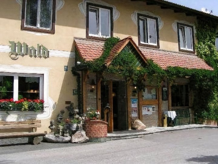 Hotel Restaurant - Häuserl im Wald Graz
