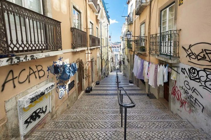 里斯本比卡公寓酒店(Bica Apartment in Lisbon)