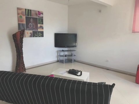 勒拉门丁 1 居公寓酒店 - 附专属花园及无线上网(Apartment with One Bedroom in Le Lamentin, with Enclosed Garden and Wifi)