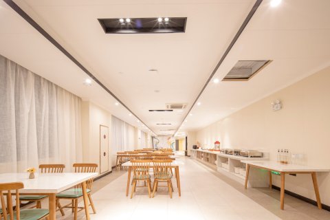 蔚徕酒店(苏州相城大道徐图港地铁站店)