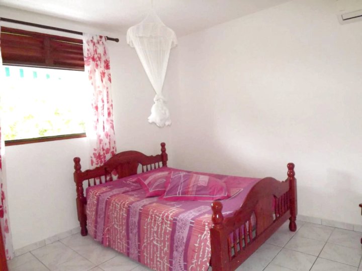 Apartment with 2 Bedrooms in Le Gosier, with Furnished Balcony and Wifi Near the Beach